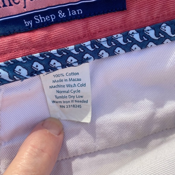 Vineyard Vines Shorts Faded from Sailing Size 40  The Real Deal!! - Picture 12 of 12